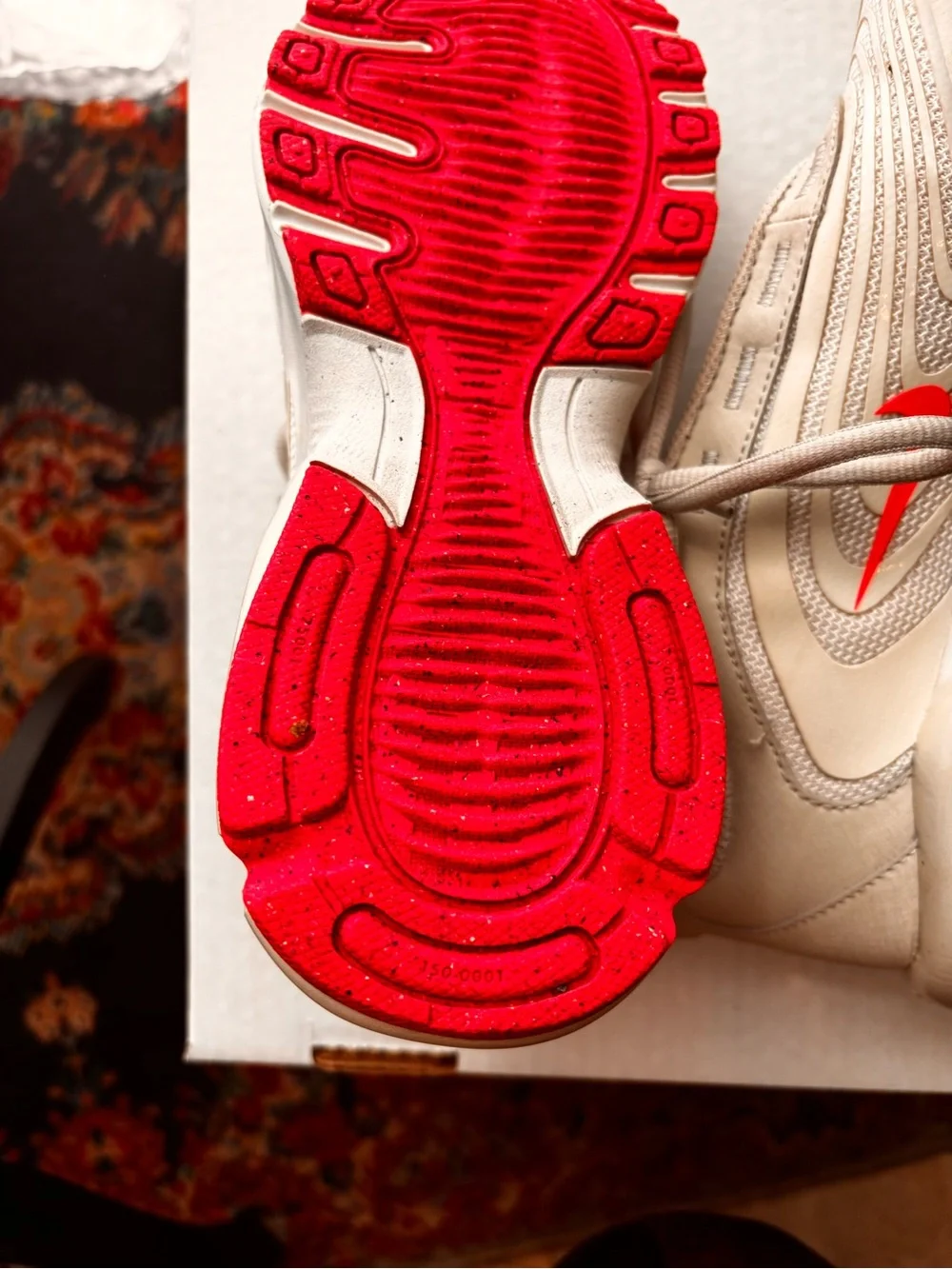 Nike Air Max Fire  Phantom/Light Bone/Hyper Pink size 6